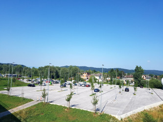 IZOBRAŽEVANJA O UPRAVLJANJU PARKIRANJA V MESTIH
